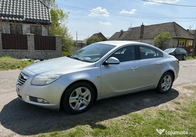 Opel Insignia 2.0 CDTI 110 CP, 216 000 km, 2009