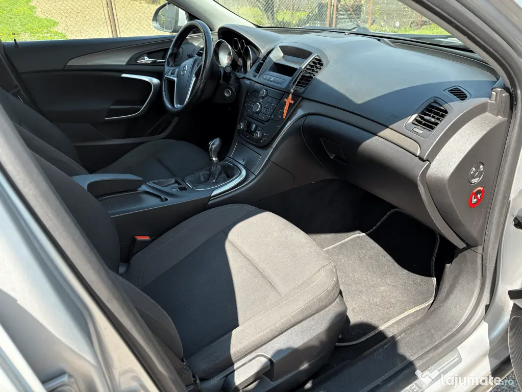 Opel Insignia 2.0 CDTI 110 CP, 216 000 km, 2009