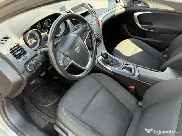 Opel Insignia 2.0 CDTI 110 CP, 216 000 km, 2009