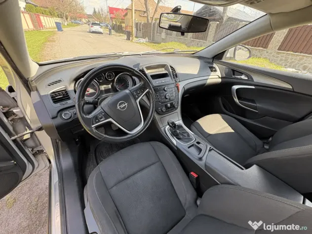 Opel Insignia 2.0 CDTI 110 CP, 216 000 km, 2009