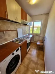 Complex, apartament 2 camere, semidecomandat, bloc izolat 