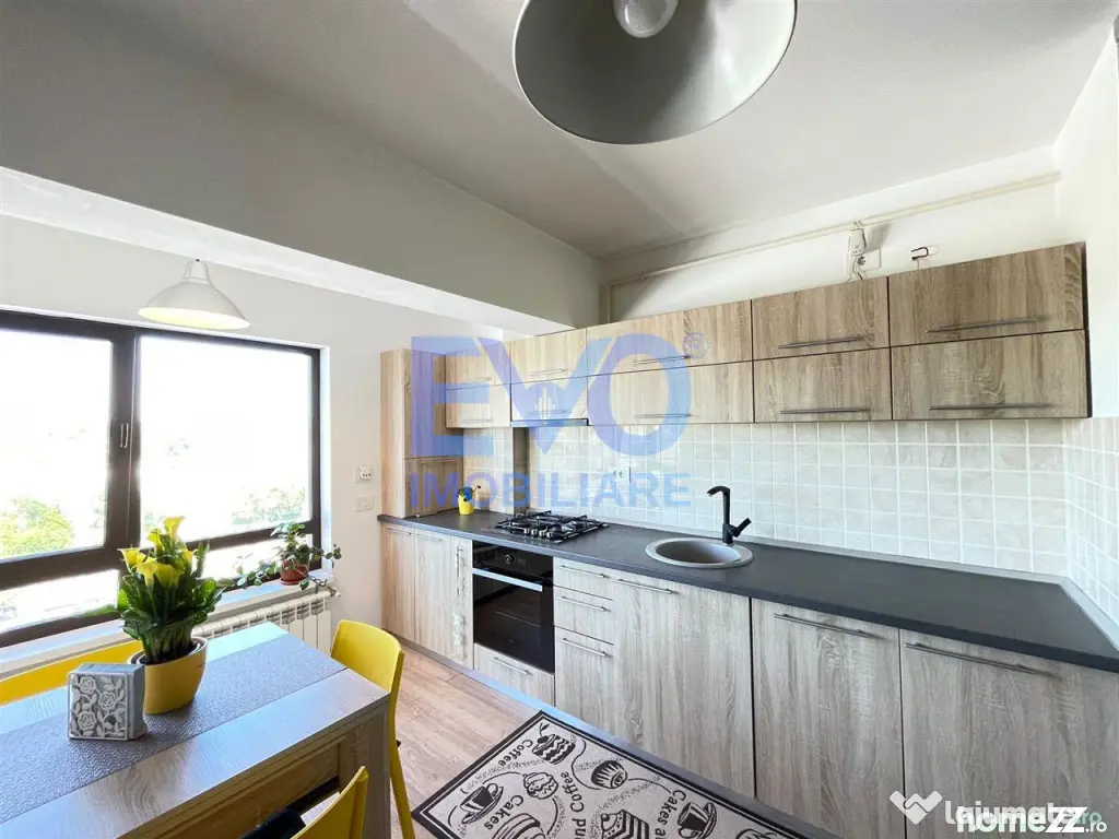 Apartament cu 2 camere, aer conditionat, complex Newton Tata - Iasi (Iasi)