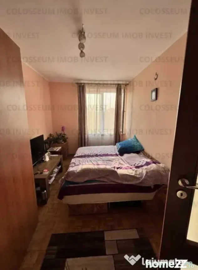 Apartament 3 camere | Semidecomandat | Balcon 8 mp | Zona Tractorul - Brasov (Brasov)