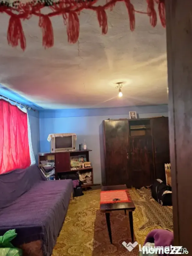 Casa de vanzare cu teren generos de 1.686 mp, Comuna Calaras - Craiova (Dolj)