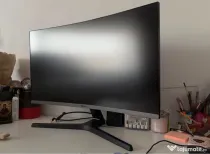 Monitor curbat Samsung 27" Full HD (C27R500FHU)