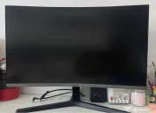 Monitor curbat Samsung 27" Full HD (C27R500FHU) 