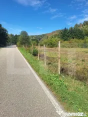 Vand teren la Nadrag cu Cabana