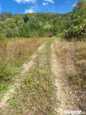 Vand teren la Nadrag cu Cabana