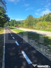 Vand teren la Nadrag cu Cabana