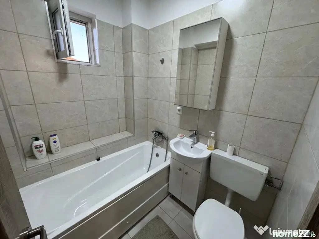 Berceni metrou decomandat etaj 5 - Bucuresti (Bucuresti-Ilfov)