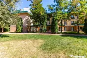 Apartament în Cosmopolis Renovat Modern 