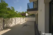 Vilă noua - spațioasă - terasa superbă - loc de parca...