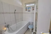 Rezidenta pe doua niveluri, cu 3 camere, eficenta energetic,
