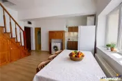 Rezidenta pe doua niveluri, cu 3 camere, eficenta energetic,