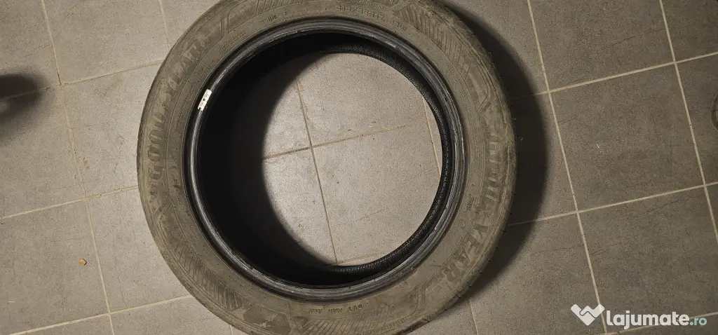 Anvelope vara 215/55 R17 GoodYear Efficient Grip Performance 2