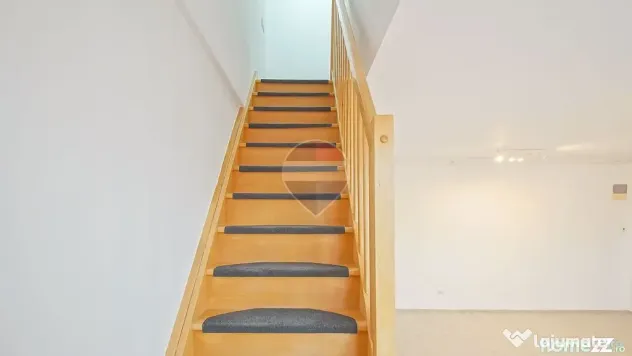 Apartament 4 camere pe două niveluri, 118 mp utili, Cart... - Rasnov (Brasov)
