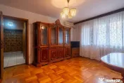 Apartament 3 camere - etaj 3 - bvd. Revolutiei - COMISION 0 