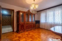 Apartament 3 camere - etaj 3 - bvd. Revolutiei - COMISION 0