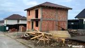 Casa individuala 120mp Sura Mica