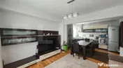 Apartament cu 3 camere zona Nufărul 