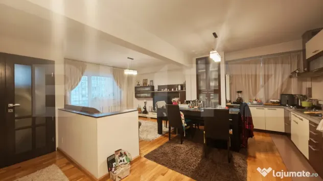 Apartament cu 3 camere zona Nufărul - Oradea (Bihor)