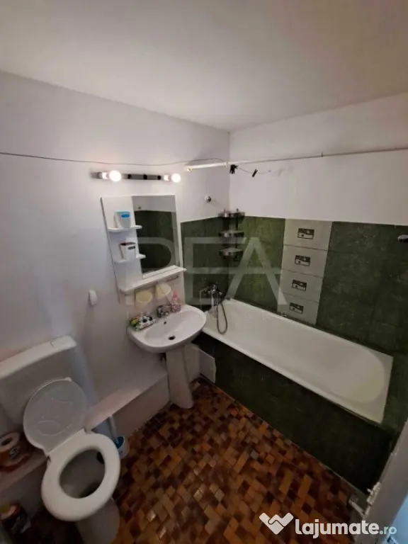 2 Camere, decomandat, 58,4 mp, bloc din 1980-Zona Lujerului - Bucuresti (Bucuresti-Ilfov)