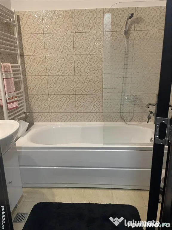 Garsoniera zona Unirii langa Metrou,centrala proprie - Bucuresti (Bucuresti-Ilfov)