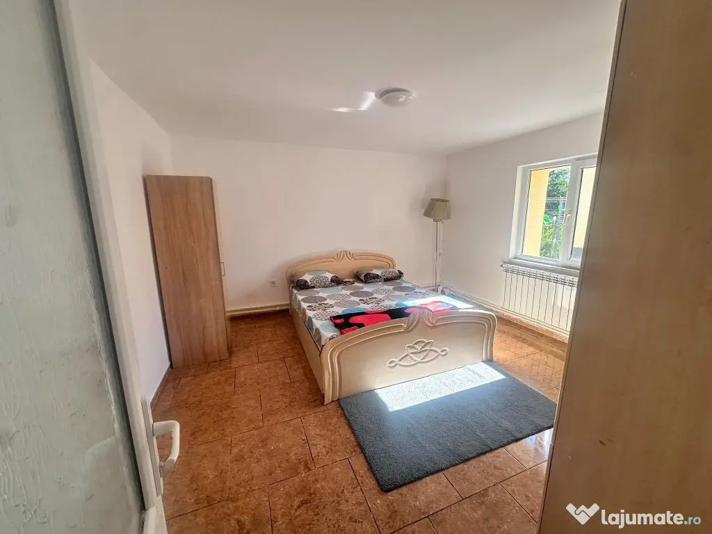Casă de vânzare Corbu | 2 corpuri independente | Teren 965 mp Ideală investiție - Corbu (Constanta)