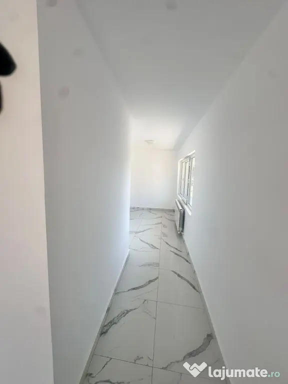 Casă de vânzare Corbu | 2 corpuri independente | Teren 965 mp Ideală investiție - Corbu (Constanta)