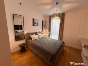 ISHO - Apartament cu 4 camere de lux, 2 bai, 2 balcoane, parcare privata