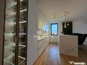 ISHO - Apartament cu 4 camere de lux, 2 bai, 2 balcoane, parcare privata 