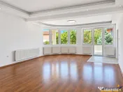 Spatiu birou in vila cu terasa si curte, Tractorul, Brasov 