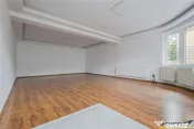Spatiu birou in vila cu terasa si curte, Tractorul, Brasov 