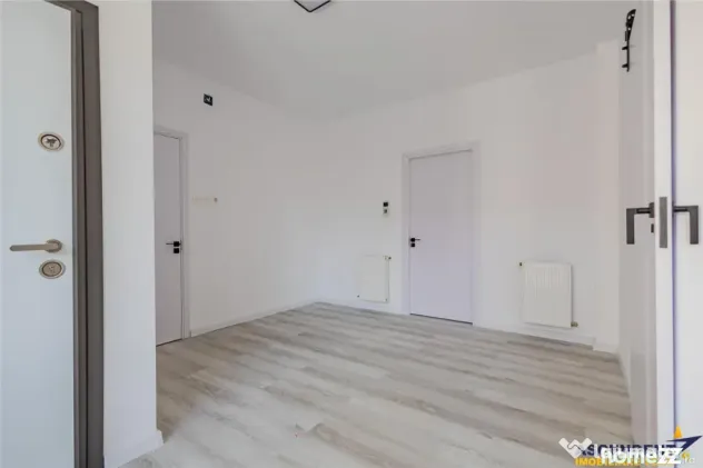 Spatiu birou in vila cu terasa si curte, Tractorul, Brasov - Brasov (Brasov)