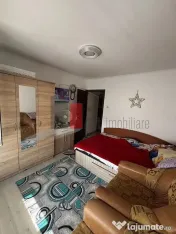 Vând apartament cu 3 camere și 2 băi în zona Militari