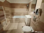 Apartament spatios, 2 camere, decomandat, 84 mp, Tractorul 