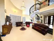 Vila exclusivista de inchiriat - Ideala pentru Locuinta sau