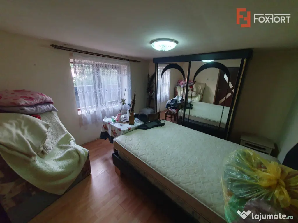 Casa individuala 6 camere si teren 1200 mp, in Gataia - Gataia (Timis)