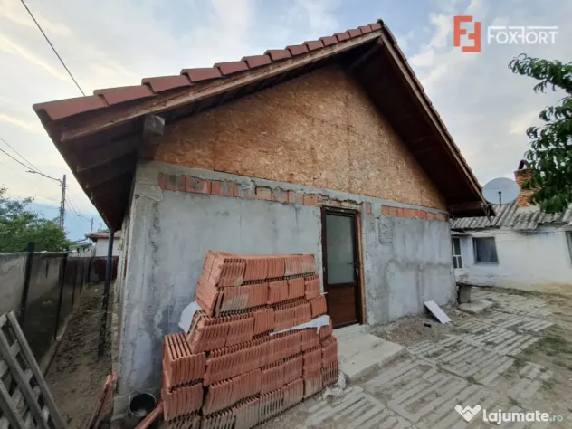 Casa individuala 6 camere si teren 1200 mp, in Gataia - Gataia (Timis)