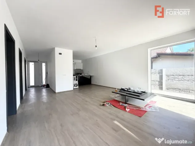 Casa individuala pe parter cu 3 camere, finisata in Sanmihai - Sanmihaiu Roman (Timis)