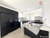 Casa individuala pe parter cu 3 camere, finisata in Sanmihai 