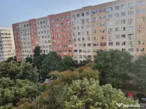Dristor etaj 6 semidecomandat la metrou