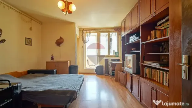 OPORTUNITATE | GARSONIERA | DE RENOVAT | COMISION 0 % | - Brasov (Brasov)