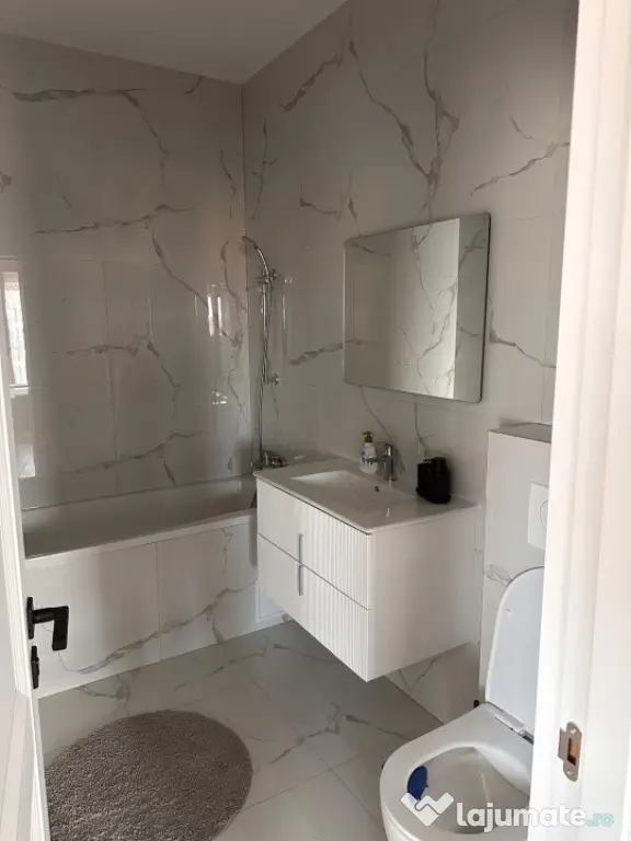 Apartament nou 3 camere de închiriat - Radauti (Suceava)
