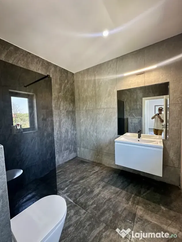 Casă modernă 4 camere– Mutare imediată! Domnesti