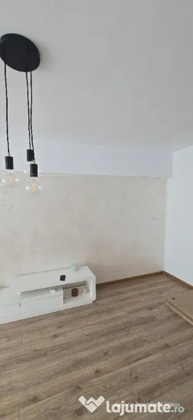 Apartament cu 2 camere zona Select cu loc de parcare - Botosani (Botosani)