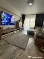 Apartament 3 camere, 2 bai, decomandat, mobilat, aer conditi 