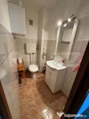 Apartament 3 camere, 2 bai, decomandat, mobilat, aer conditi 