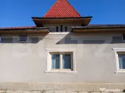 Casă de vânzare în Găești – 115 mp utili și teren 1. 