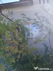 Casă de vânzare în Găești – 115 mp utili și teren 1. 